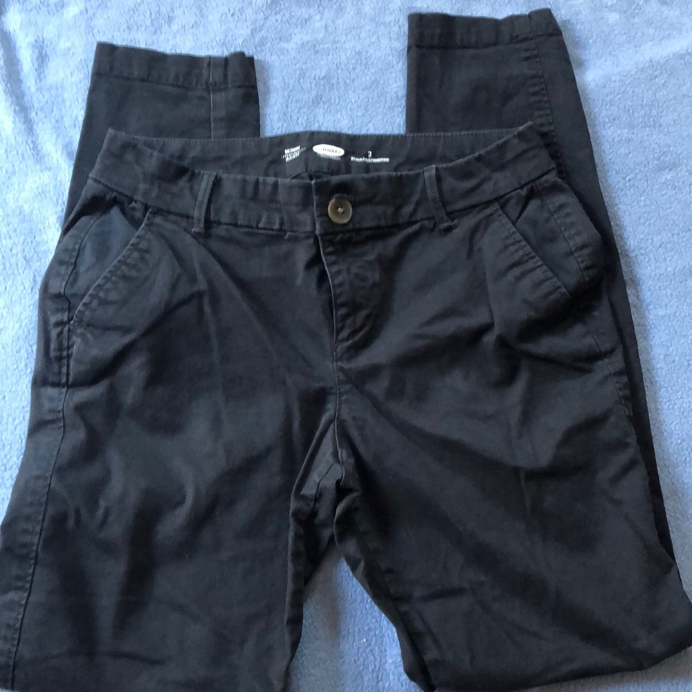 OLD NAVY SIZE 2 BLACK SKINNY